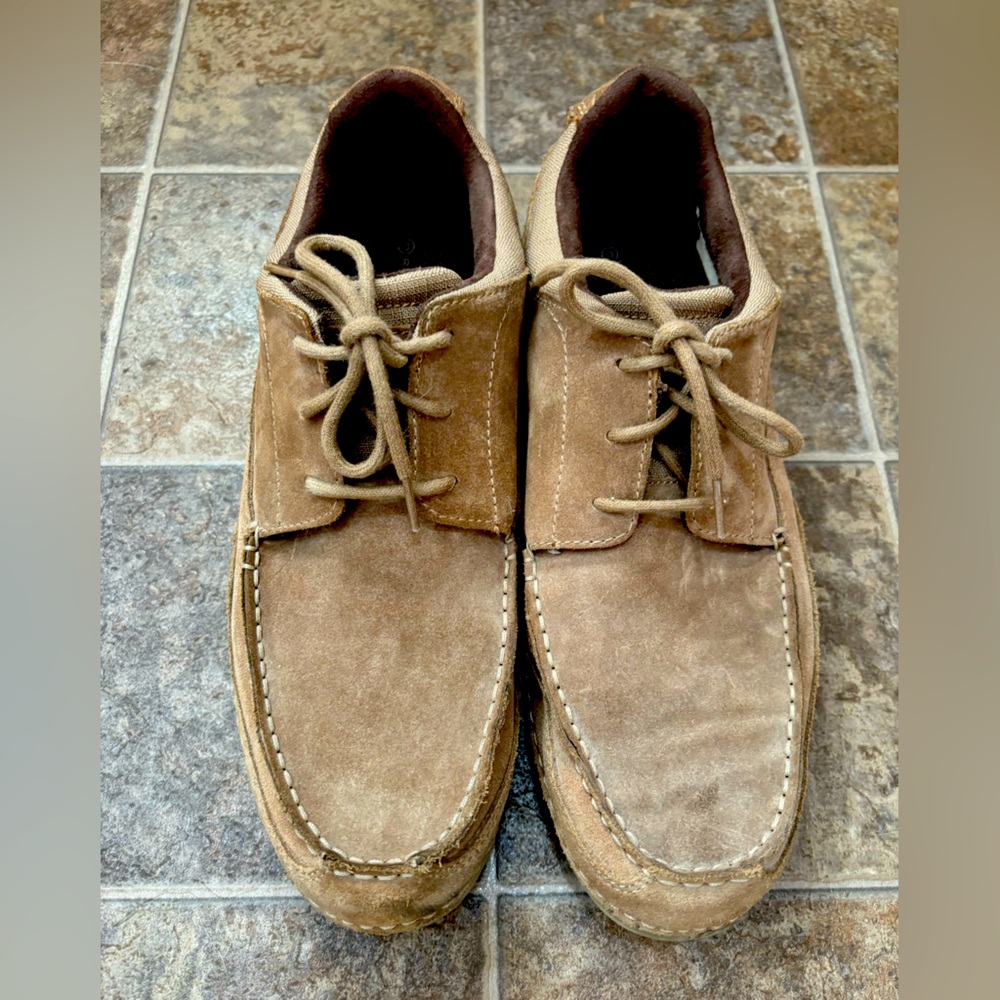 Men’s size 14 Rockport light brown suede lace up shoes  “adiPRENE by adidas”